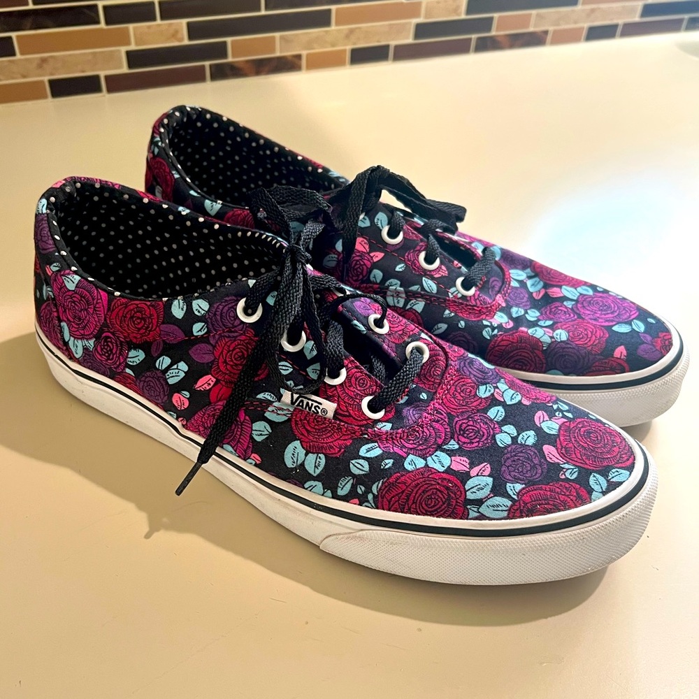 Women’s Flower Vans Size 11